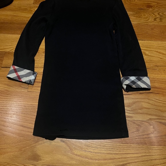 Burberry - Picture 5 of 5